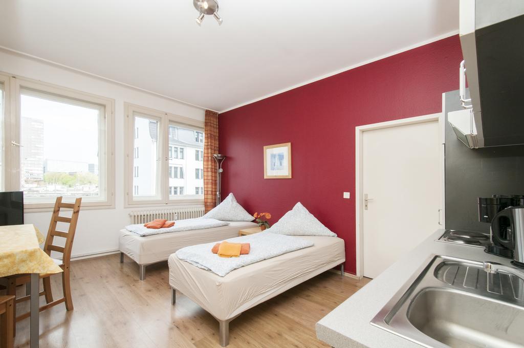 City-Appartements Nordkanalstrasse - Monteurunterkunft Hamburgo Quarto foto